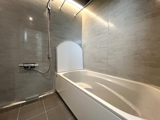 なんということでしよう...建売でこの仕様。超最強・超最強・超最強なんです【保土ヶ谷区坂本町新築戸建】の浴室|日々の暮らしに欠かせないお風呂です