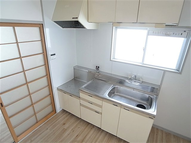 BLANCUBE神戸北のキッチン|コンロ設置可能なキッチンスペース