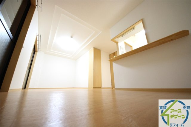 コーポ・サカシタA棟の居間・リビング|※類似写真