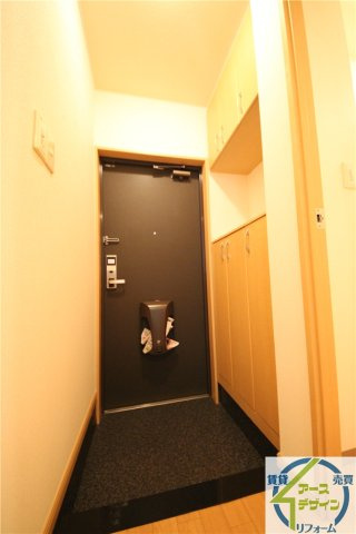 コーポ・サカシタA棟の玄関|※類似写真