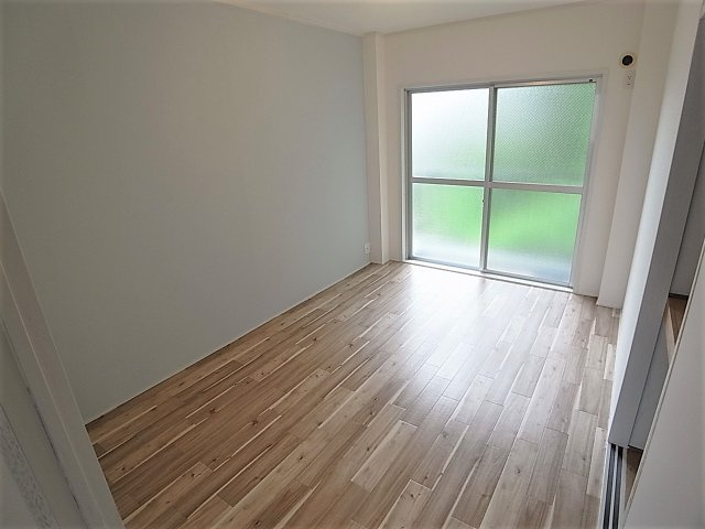 BLANCUBE神戸北の洋室|寝室などにもオススメの6帖洋室