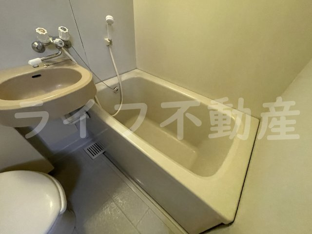 リビーナ東花園の浴室|お風呂で日々の疲れを落としましょう