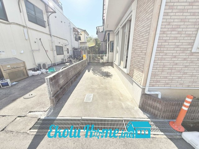 八王子市東浅川町の駐車場