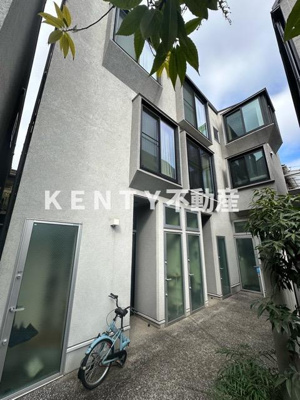 【外観】 | ＳＵＶＡＣＯ羽田Ｅ | 外観は落ち着いています