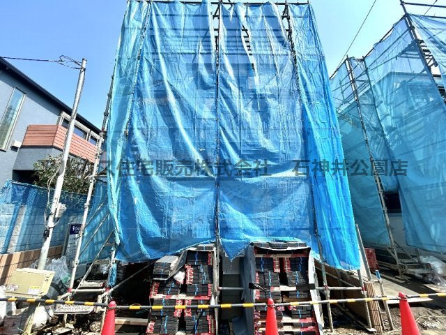 杉並区下井草５丁目　新築一戸建　西武新宿線　井荻の駐車場