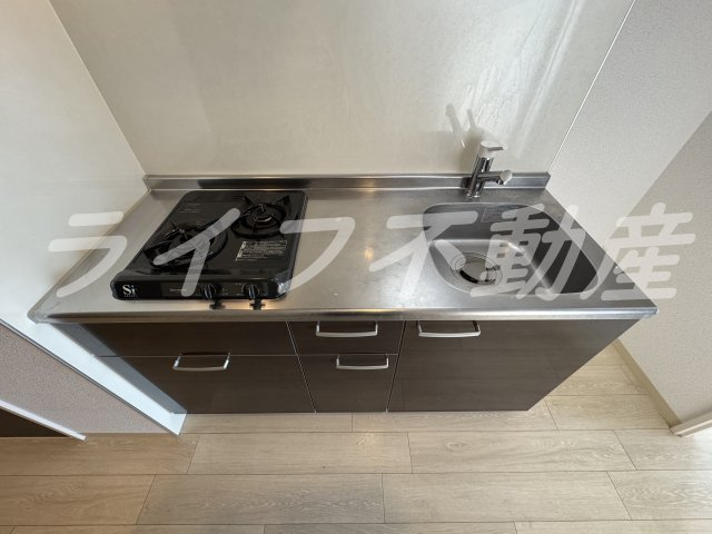 Cozy Court Ⅲのキッチン|コンパクトなキッチンで掃除もラクラク