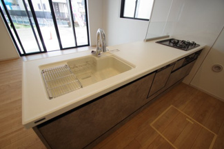 【キッチン】 | 【仲介手数料無料！！】府中市南町1丁目　新築戸建て（全2棟）1号棟　8099万円