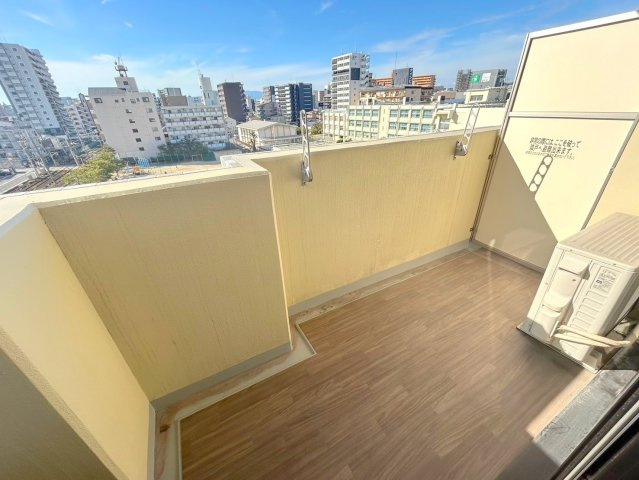スプランディッド新大阪5のバルコニー