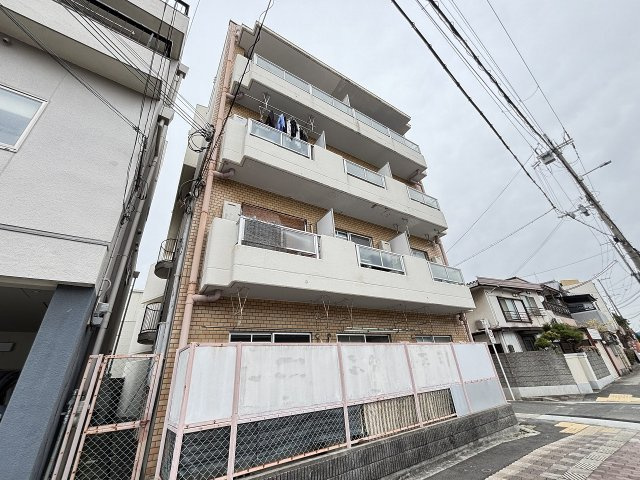 ローズハイツの外観