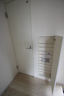 【内観：施工例】 | 【仲介手数料無料！！】稲城市平尾2丁目　新築戸建て（全3棟）2号棟　5499万円 | グリル