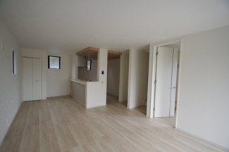 【内観：施工例】 | 【仲介手数料無料！！】稲城市平尾2丁目　新築戸建て（全3棟）2号棟　5499万円 | 床下収納