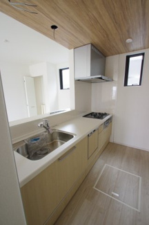 【内観：施工例】 | 【仲介手数料無料！！】稲城市平尾2丁目　新築戸建て（全3棟）2号棟　5499万円 | 浴室