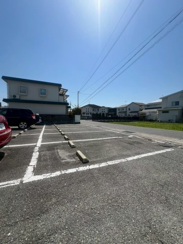 セジュール175の駐車場