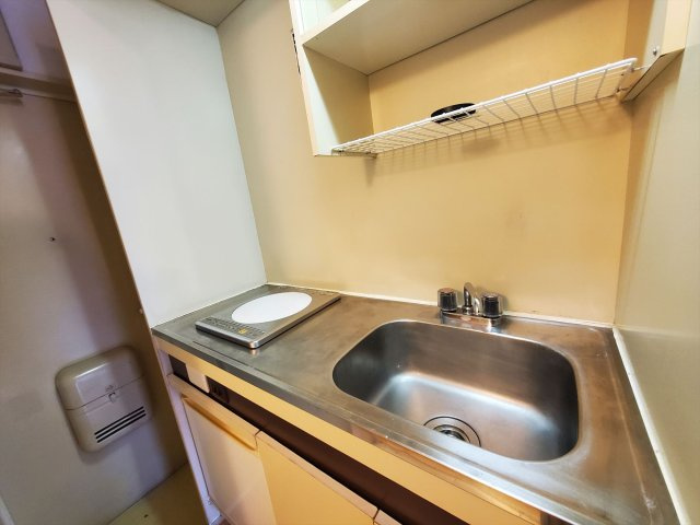 センチュリーハイム所沢のキッチン|コンパクトなキッチンで掃除もラクラク