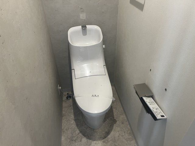 【トイレ】 | Gracias Court長瀬 | 清潔感のあるトイレです