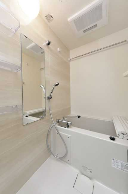 クリオラモード学芸大学Ⅱ　新築　敷金礼金0　フリーレント1か月の浴室