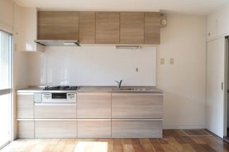 【キッチン】 | 小室ハイランドB街区 | LDK　約12.1帖　システムキッチン