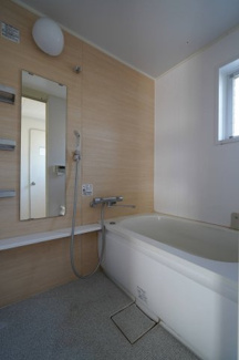 【浴室】 | 小室ハイランドB街区 | 浴室
