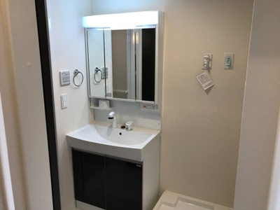 【洗面所】 | グランウッド