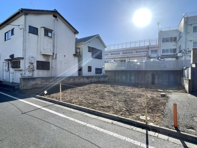 練馬区大泉町3丁目　土地41坪超×間口9ｍ×建築条件なし　限定1区画