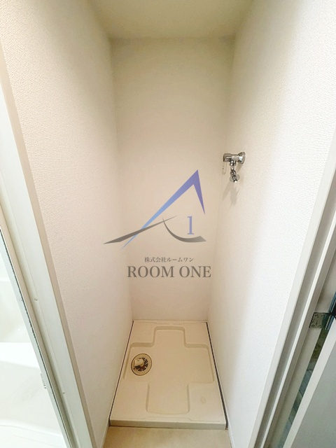 ドミシルAya M-弐番館の設備|洗濯機置き場です。