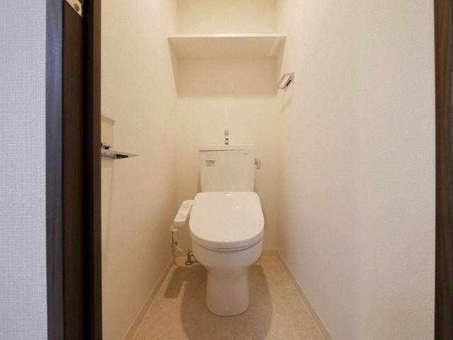 エステムコート難波Ⅶビヨンドのトイレ