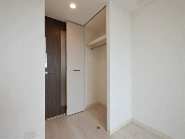 エステムコート難波Ⅶビヨンドの収納