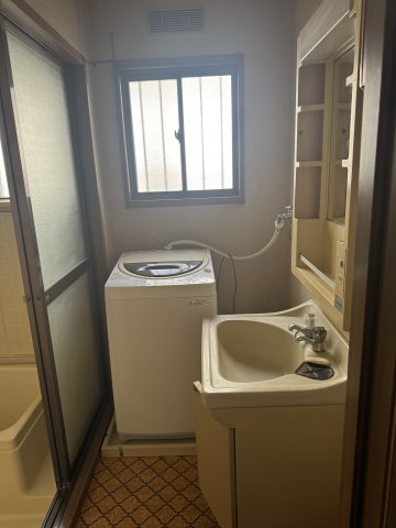 前橋市問屋町　中古物件【リフォーム渡し・弊社売主】の独立洗面台