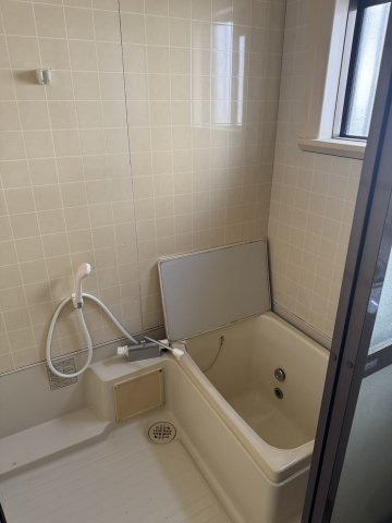 前橋市問屋町　中古物件【リフォーム渡し・弊社売主】の浴室|日々の暮らしに欠かせないお風呂です