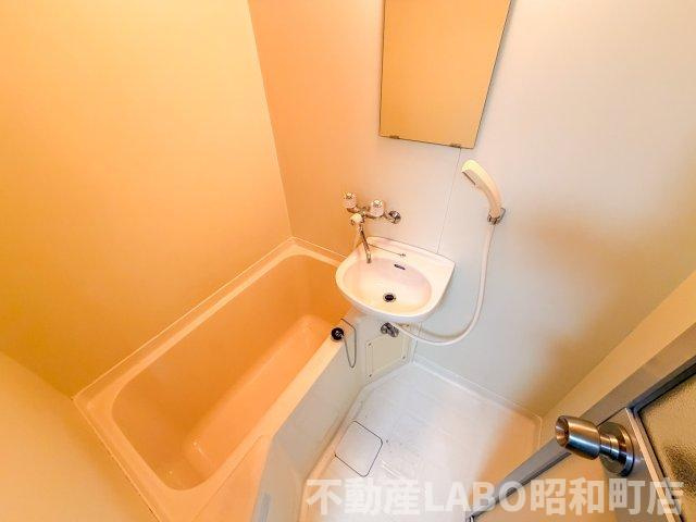 ジョイフル林寺の浴室