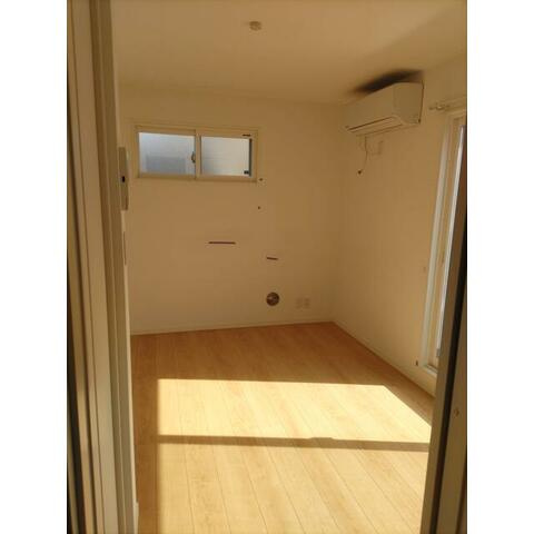 ホワイトファンの寝室|落ち着いた雰囲気の洋室♪※同物件別部屋