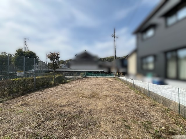高知市一宮西町　売土地の外観|南側にテニスコートと公園があり、日当たり良好です♪