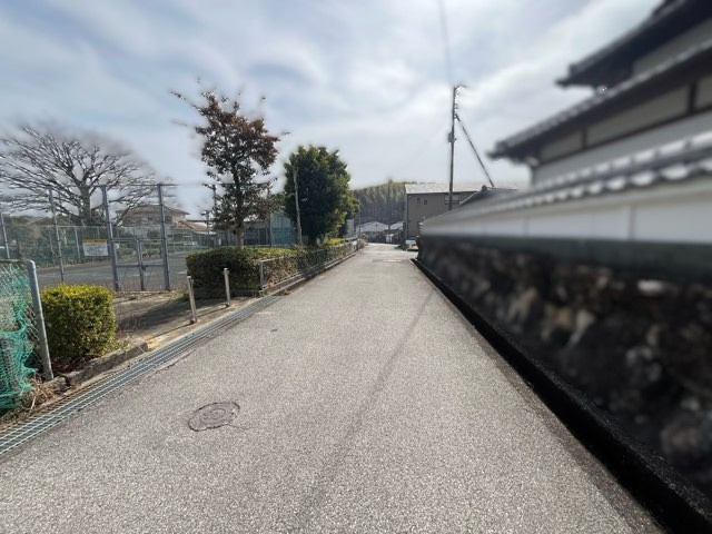 一宮西町　土地の前面道路含む現地写真|前面道路です