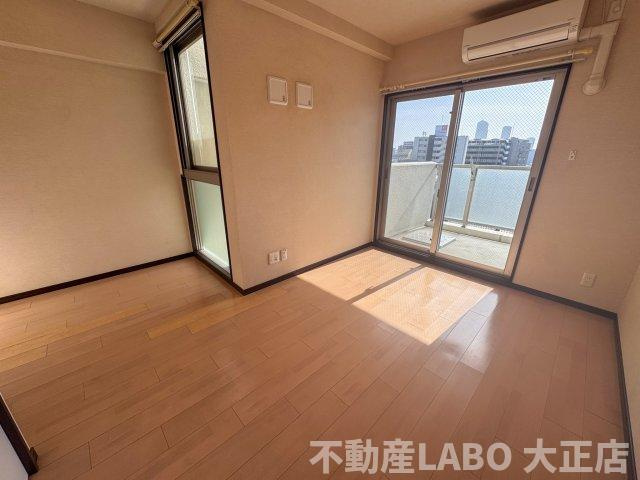 S-FORT西九条の居間・リビング