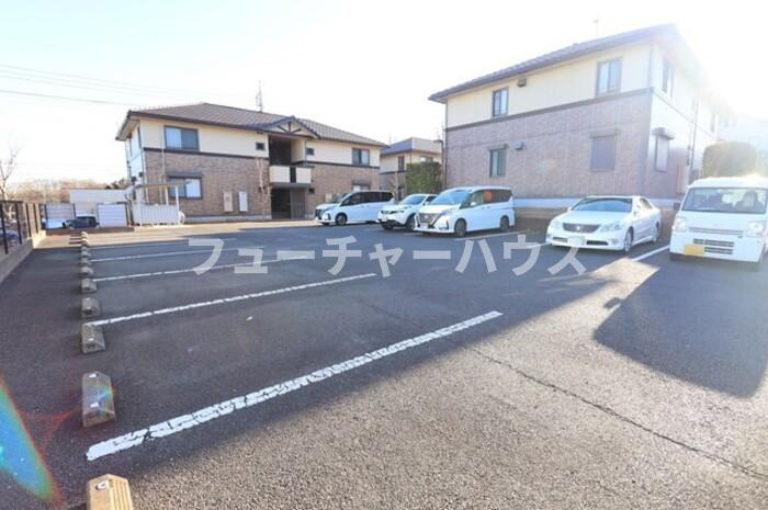 サイプレス　ＡＢＣの駐車場
