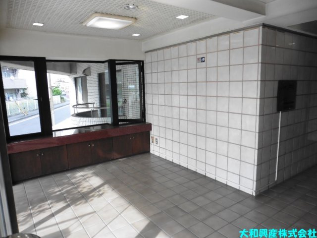 ハイツＦＫ相模大野のロビー