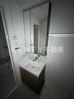 【洗面所】 | ラフィスタ蒲田南Ⅱ | スペースが確保できる洗面所です