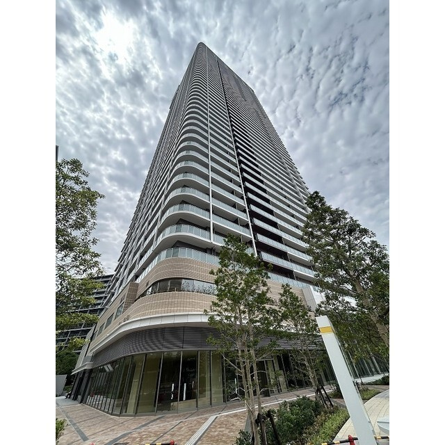 ＨＡＲＵＭＩ　ＦＬＡＧ　ＳＵＮ　ＶＩＬＬＡＧＥ　Ｔ棟