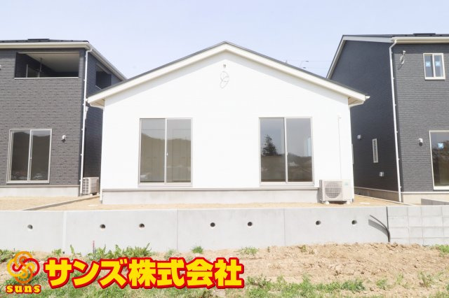 大玉村玉井字馬場　　　2号棟　　　玉井小学校、大玉中学区の外観|南西側から見た外観♪