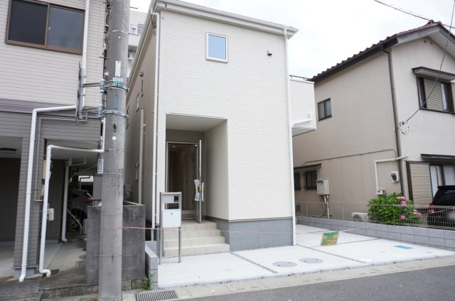 草加市金明町 新築分譲住宅の外観