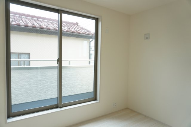 草加市金明町 新築分譲住宅の洋室|5.5帖