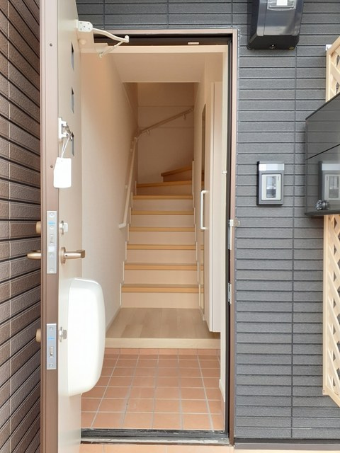 カーサリザイヤⅠの玄関