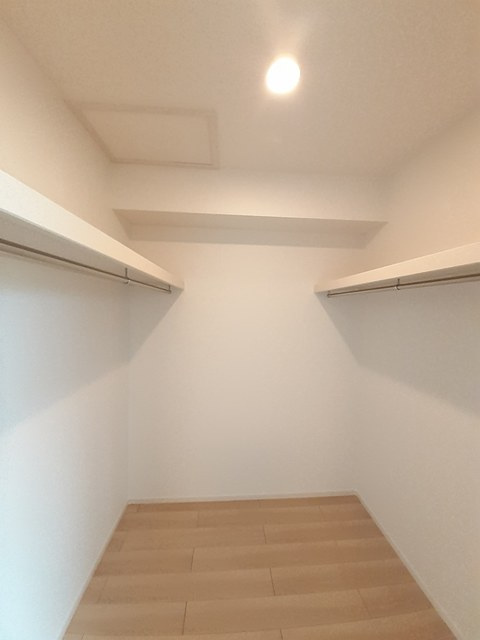 カーサリザイヤⅠの収納