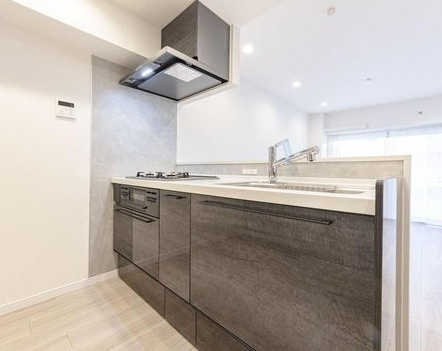 ドルフ青葉台のキッチン|カウンターキッチンは家族の笑顔を見ながら、話しながら料理ができますね。