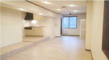 所沢マコトビルの居間・リビング