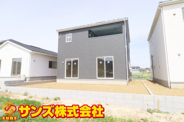大玉村玉井字馬場　　　３号棟　　　玉井小学校、大玉中学区の外観|南東側から見た外観♪