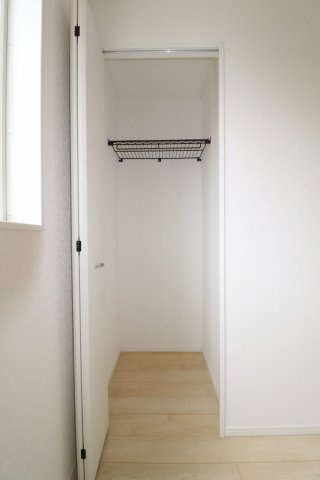 大玉村玉井字馬場　　　３号棟　　　玉井小学校、大玉中学区の洋室|※同社施工例