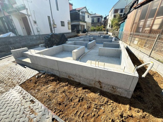 【外観】 | 富士見市鶴瀬西3丁目　新築一戸建住宅　全2棟　(ふじみ野店) | 住宅性能表示制度6項目で最高等級を取得！
耐震等級(構造躯体の倒壊等防止)/耐震等級(構造躯体の損傷防止)/耐風等級/劣化対策等級/ホルムアルデヒド発散等級/維持管理対策等級