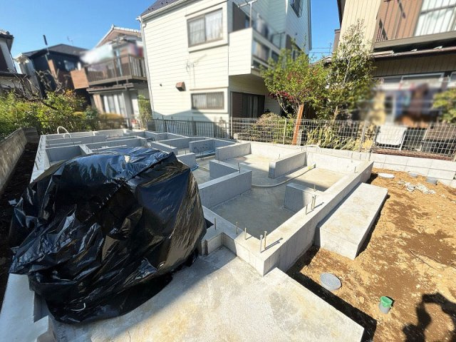 【外観】 | 富士見市鶴瀬西3丁目　新築一戸建住宅　全2棟　(ふじみ野店) | 住宅性能表示制度6項目で最高等級を取得！
耐震等級(構造躯体の倒壊等防止)/耐震等級(構造躯体の損傷防止)/耐風等級/劣化対策等級/ホルムアルデヒド発散等級/維持管理対策等級