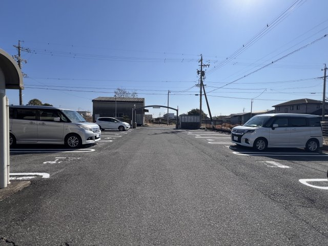 ベルカルムSの駐車場